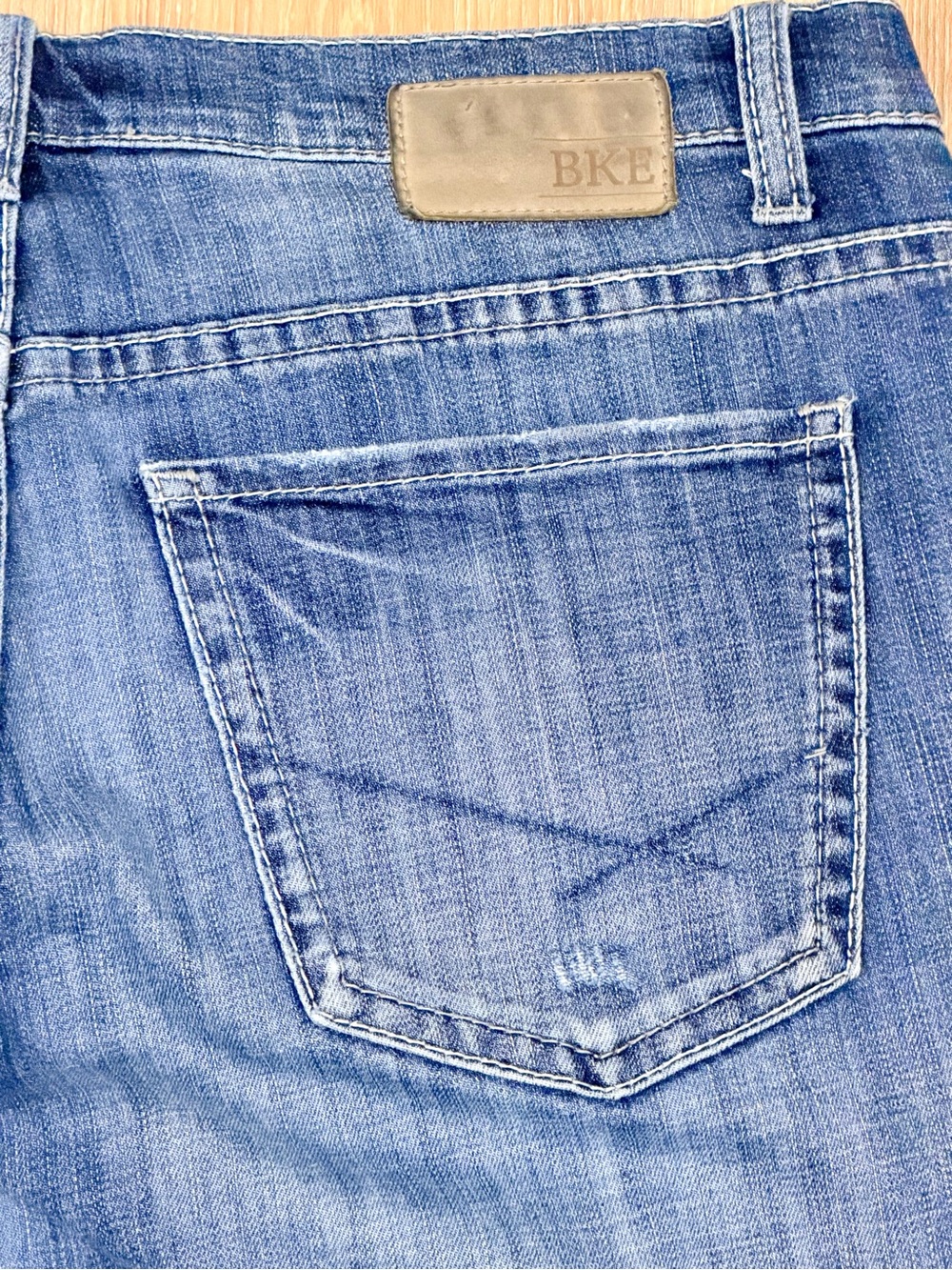 BKE Men's 36L Tyler Straight-Leg Jeans
